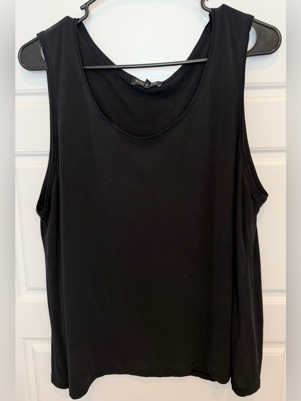 Eileen Fisher Black Tank Top Women’s Large 100% Silk Sleeveless